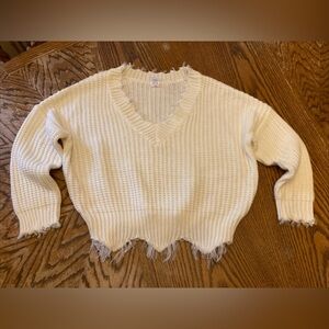 Main Strip Womens 100% Acrylic Pullover Knit White Sweater V-Neck Size Small
